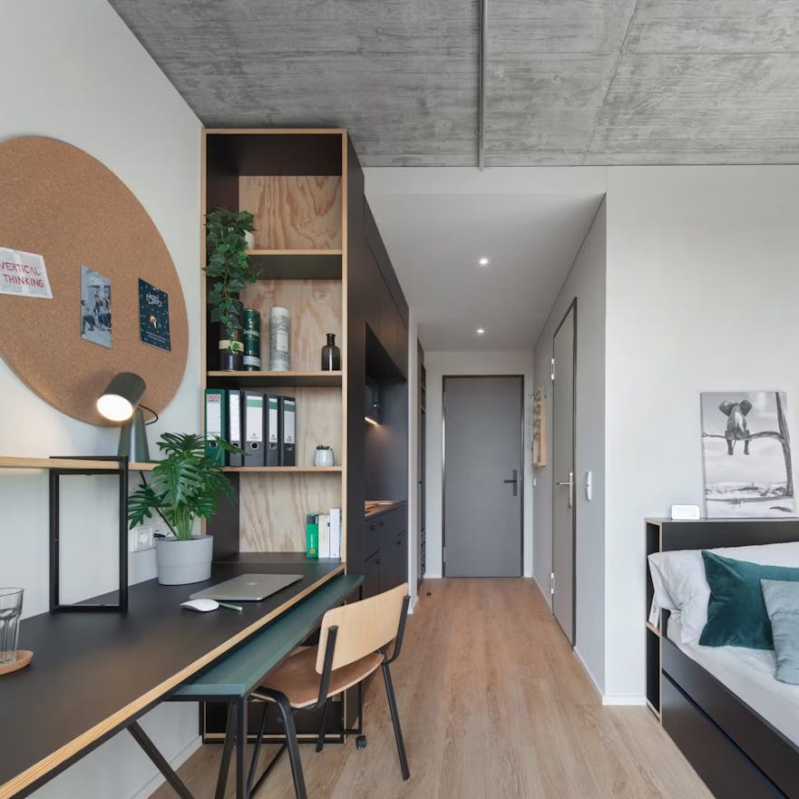Studio for rent for €868 per month in Berlin, Büchnerweg